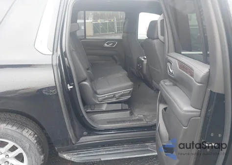 2021 Chevrolet Suburban 4Wd Ls z USA, uszkodzony, nr VIN 1GNSKBKD8MR376355